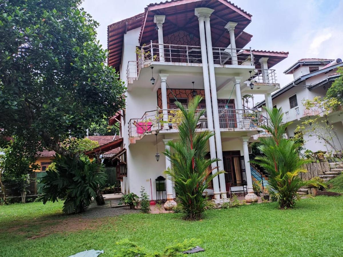 The Villa Utopiaヒッカドゥワ エクステリア 写真